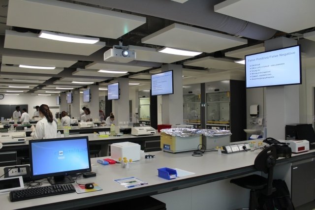 AV tech facilities scientific research - University of Hertfordshire